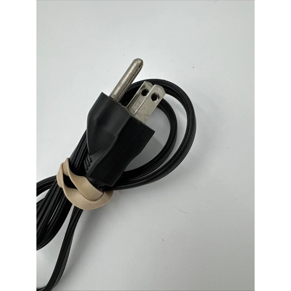 DELL DA130PE1-00 19.5V 6.7A Genuine‎ Original AC Power Adapter Charger
